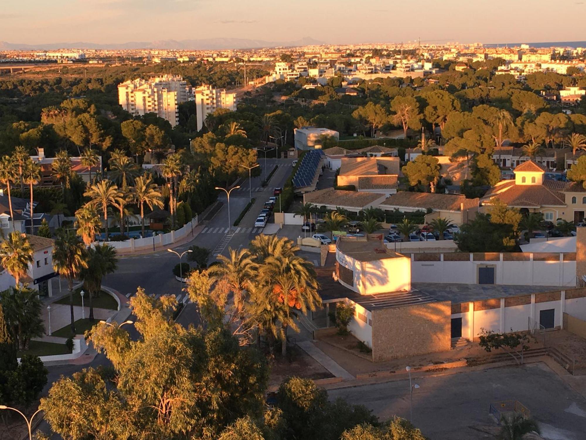 Cosy, Seaview Apartment, Close To Beach And Bars -Edificio Rhin Campoamor Exteriér fotografie